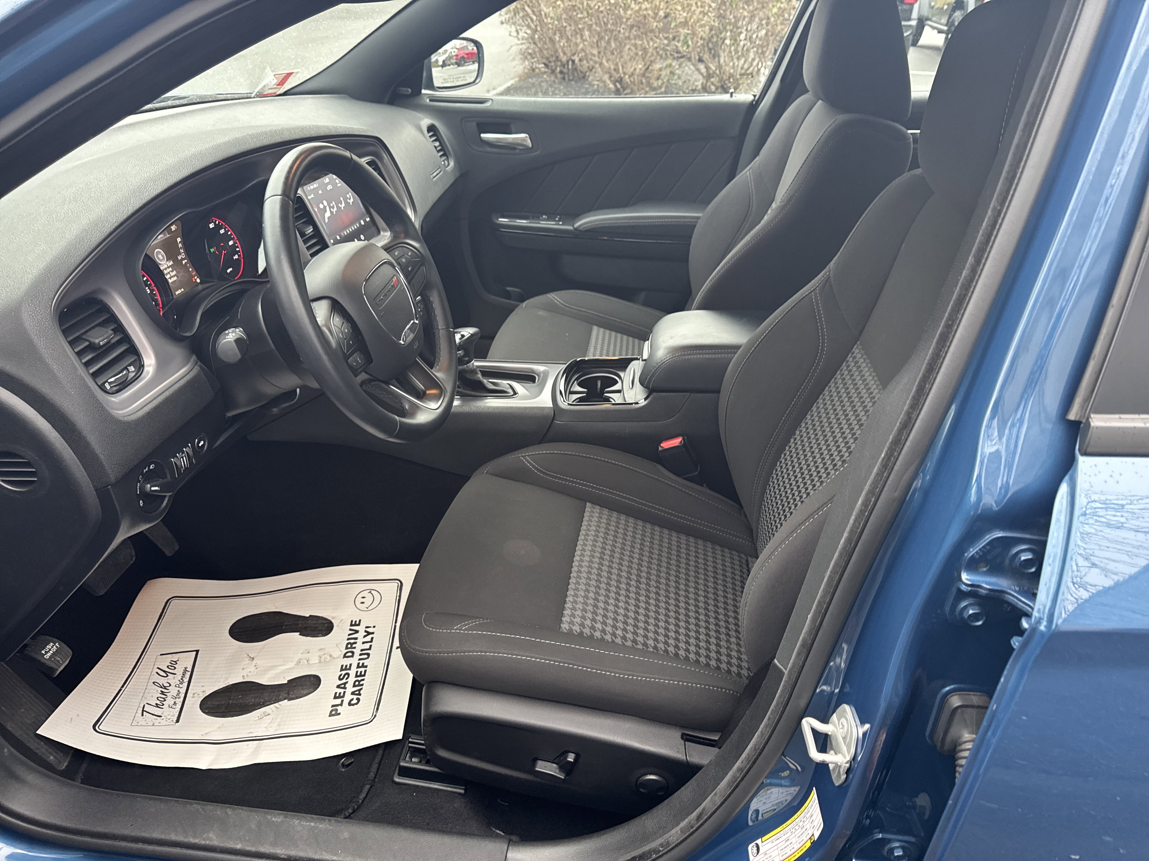 Used 2023 Dodge Charger SXT w/ Blacktop Package image 12