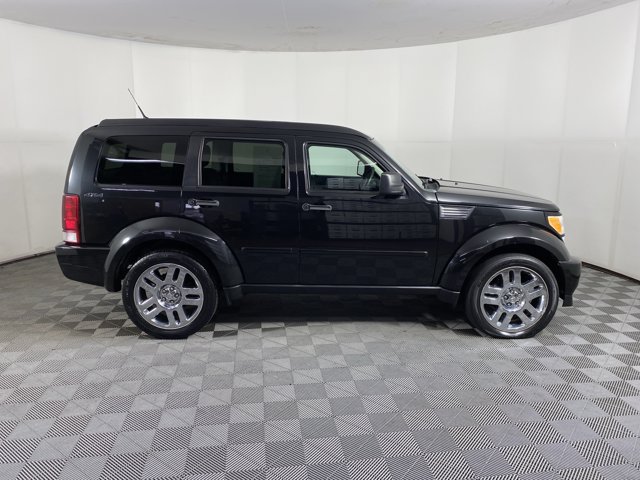 Used 2011 Dodge Nitro Heat AWD/4WD image 2