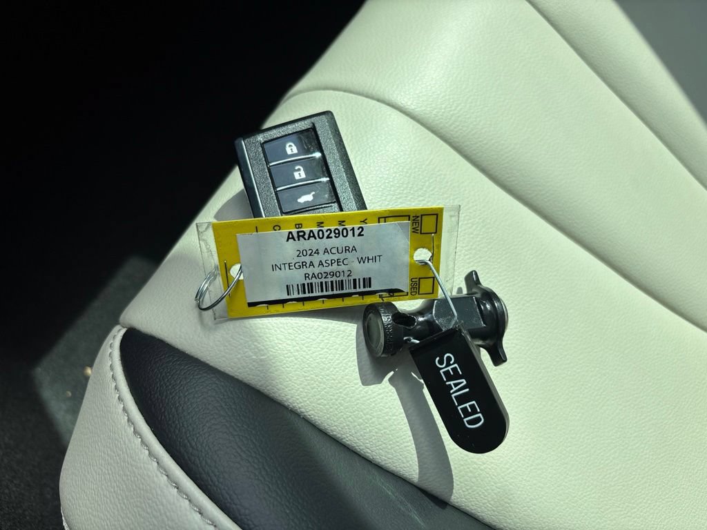 Used 2024 Acura Integra A-Spec FWD image 34