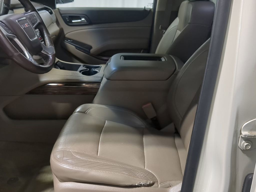 Used 2015 GMC Yukon SLT AWD/4WD image 20