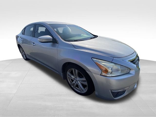 Used 2013 Nissan Altima 3.5 SV FWD image 13