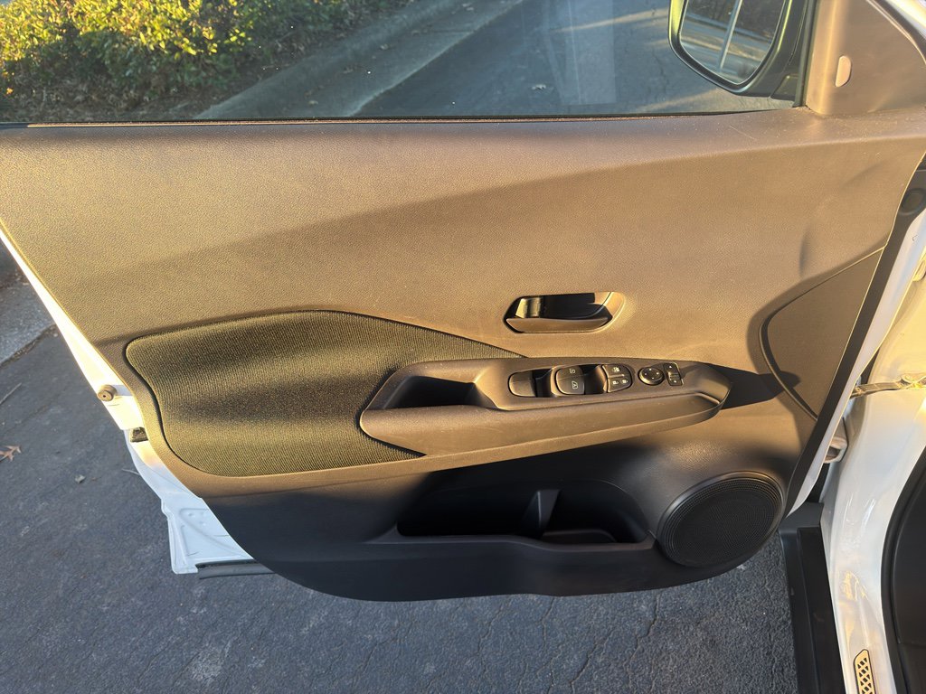 Certified 2023 Nissan Kicks S image 15