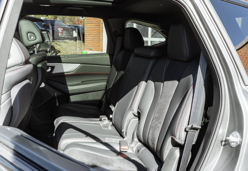 Used 2025 Acura MDX A-Spec AWD/4WD image 27