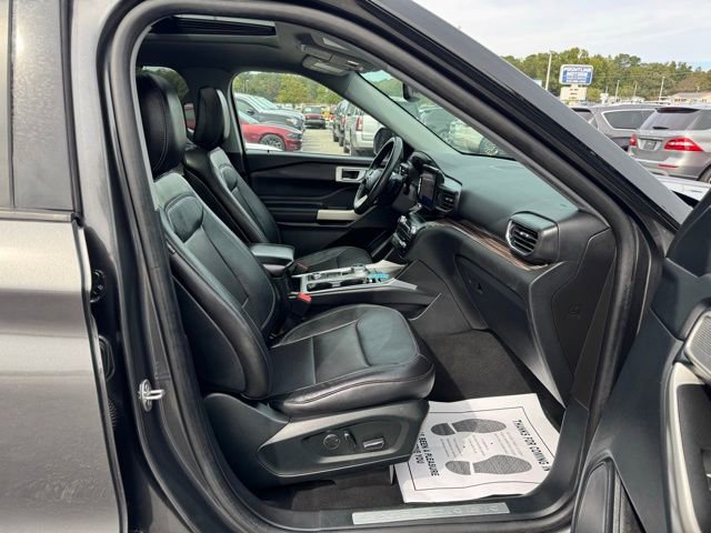 Used 2020 Ford Explorer Limited w/ Class III Trailer Tow Package image 9