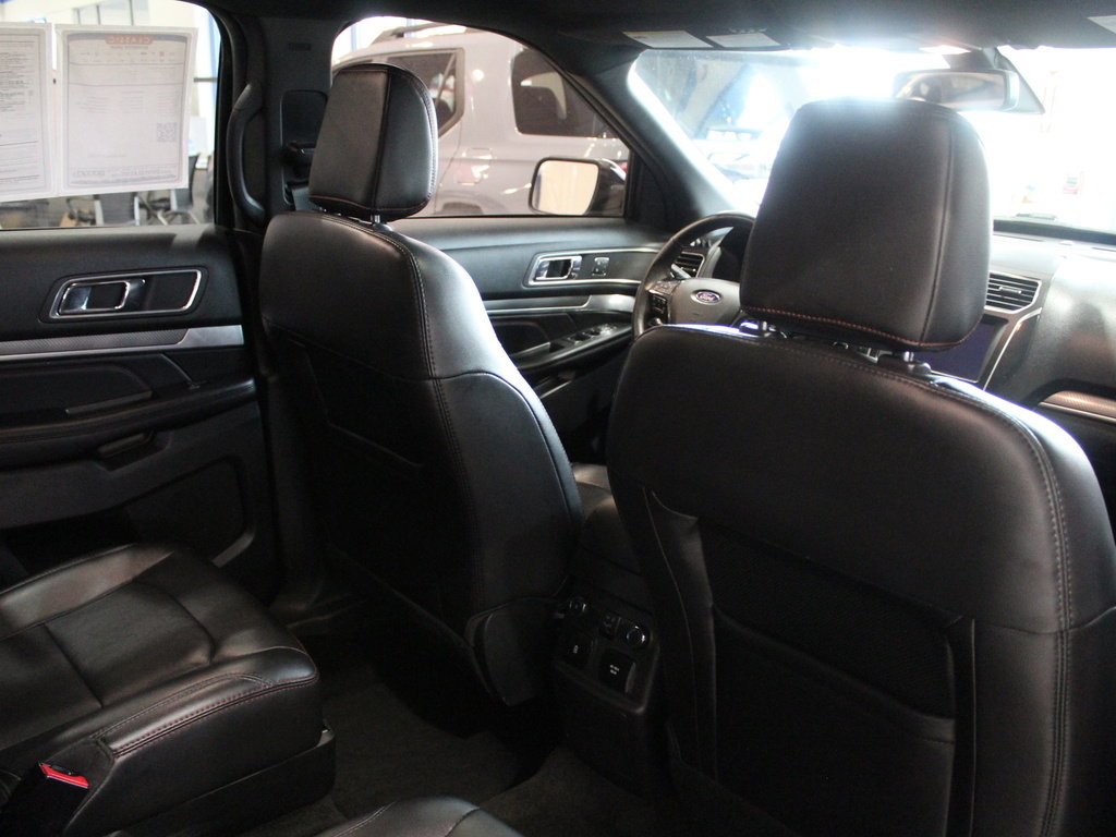 Used 2018 Ford Explorer Sport w/ Equipment Group 401A image 21