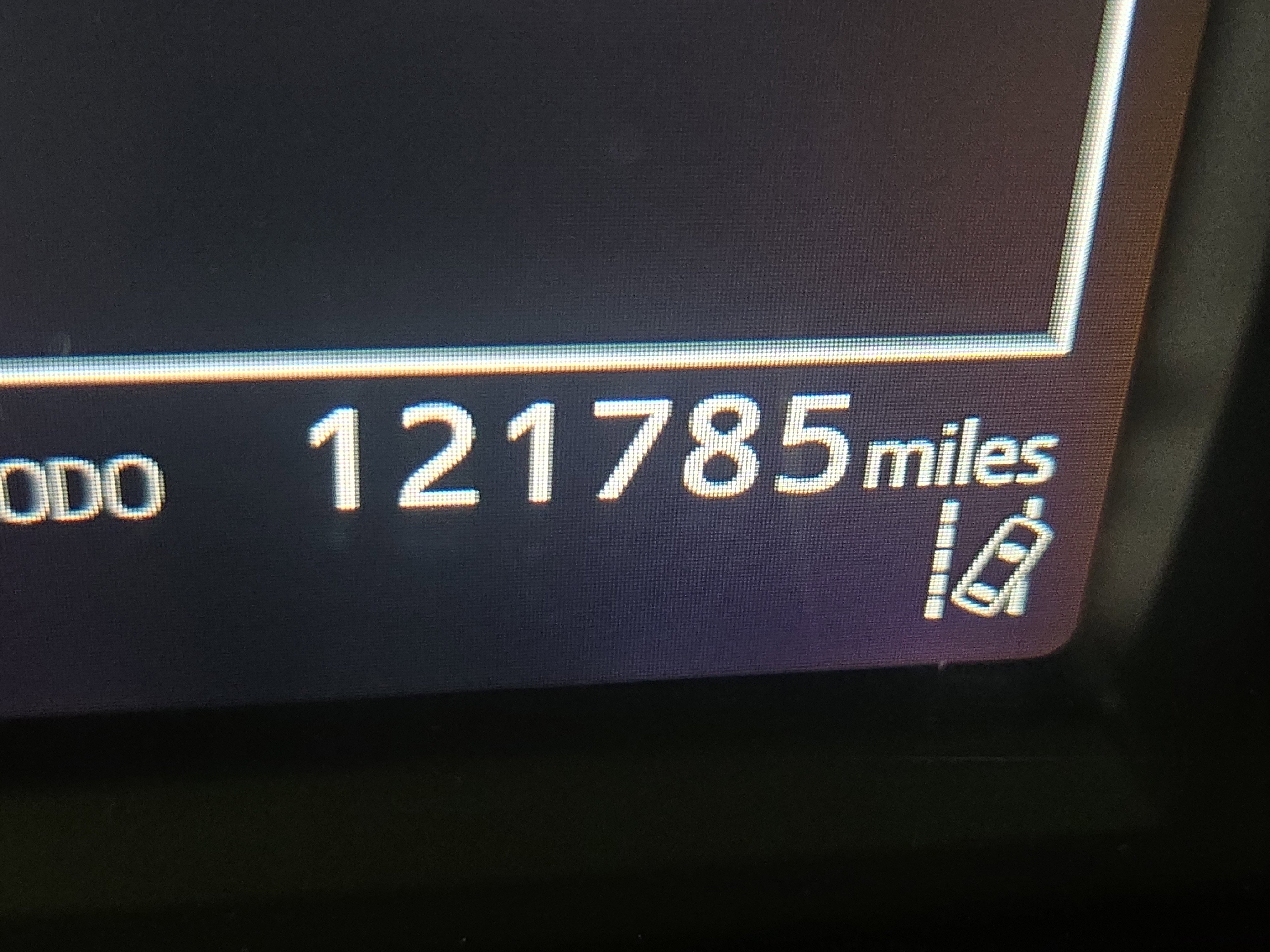 Used 2018 Toyota RAV4 LE w/ All Weather Liner Package image 18