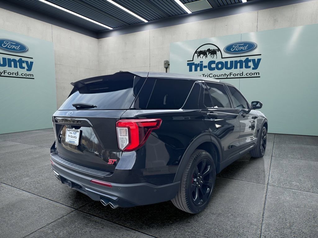 Used 2022 Ford Explorer ST w/ Equipment Group 401A image 7