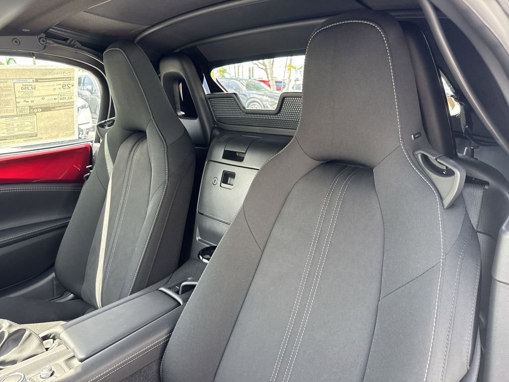 New 2026 MAZDA MX-5 Miata Club w/ Interior Package RWD image 42