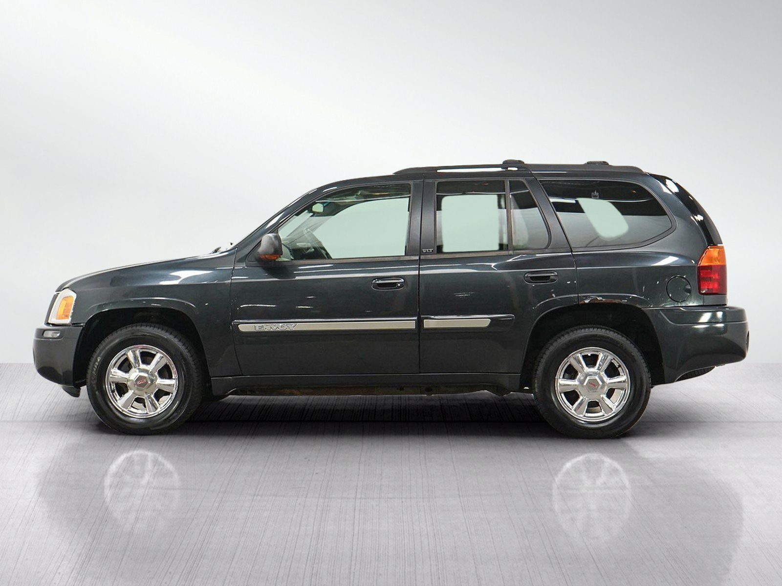 Used 2003 GMC Envoy SLT AWD/4WD image 3