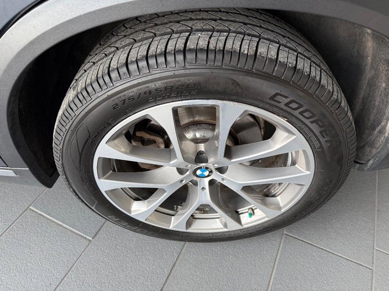 Used 2021 BMW X5 xDrive40i w/ Convenience Package image 6