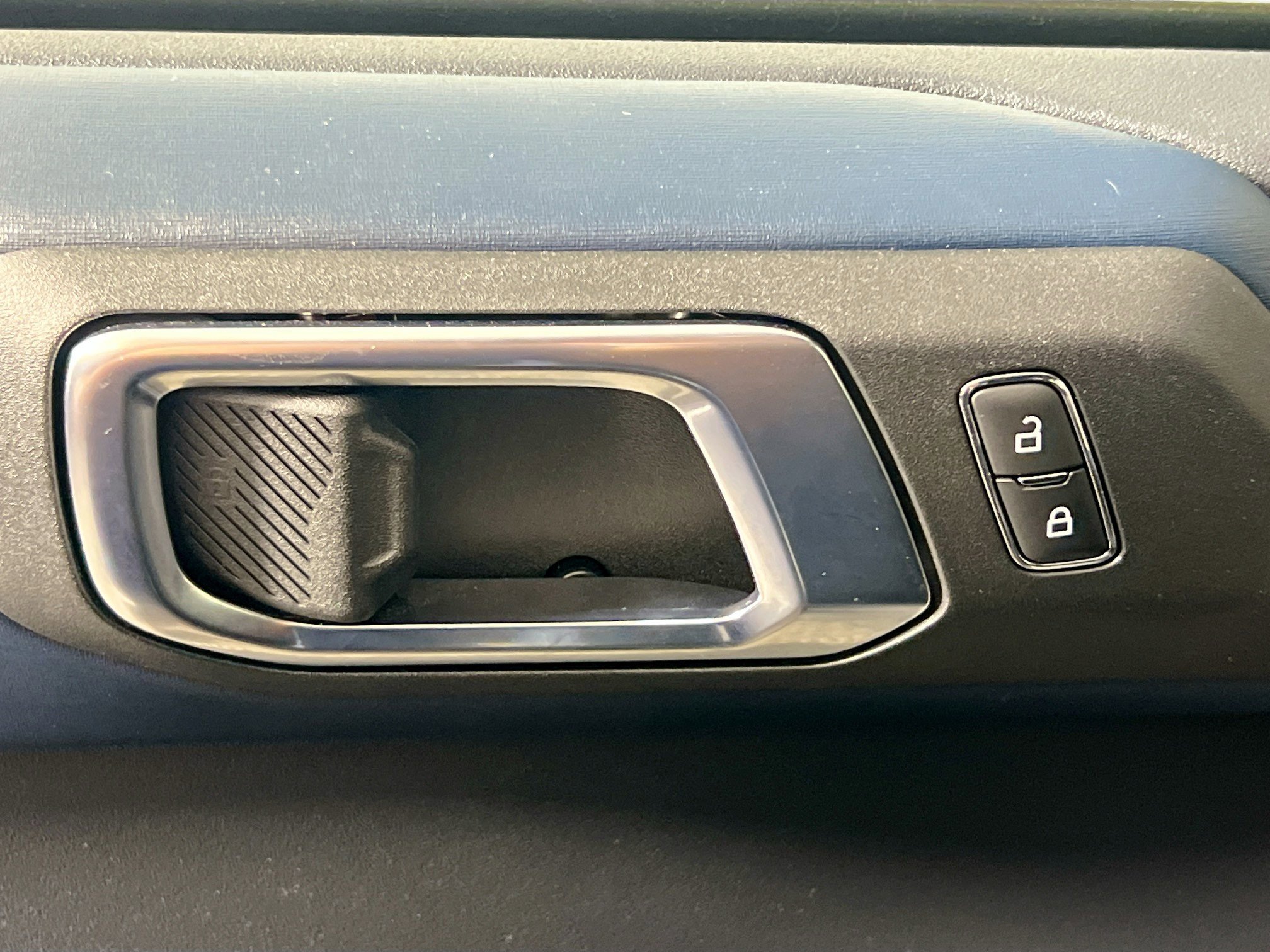 Used 2023 Ford Bronco Heritage Edition AWD/4WD image 16