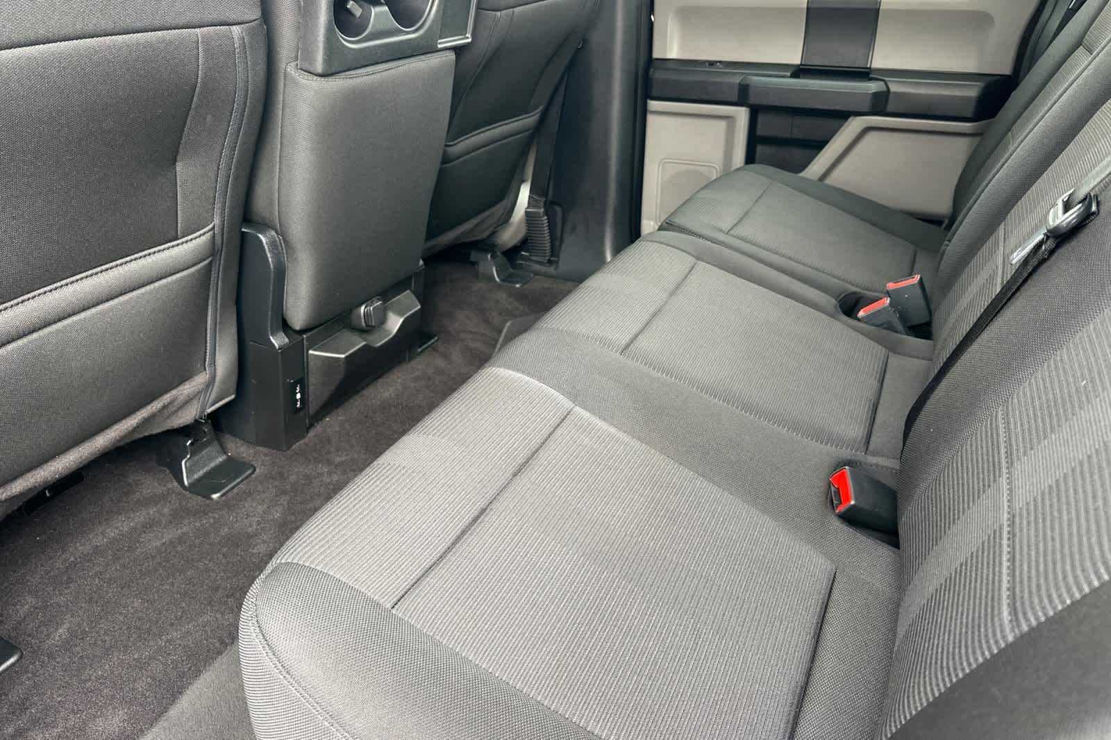 Used 2020 Ford F150 XL w/ Equipment Group 101A Mid image 4