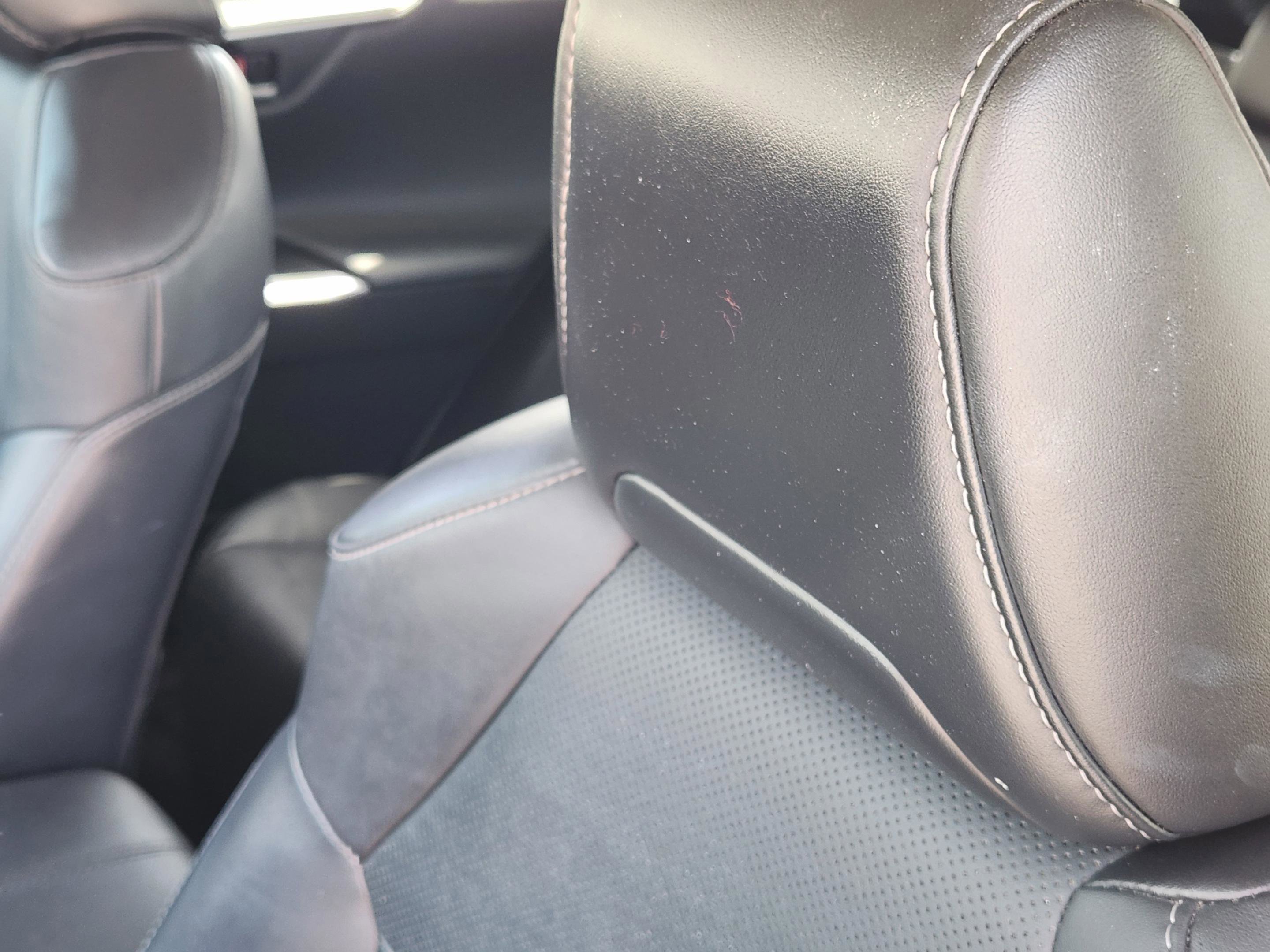 Used 2022 Toyota RAV4 Limited image 15