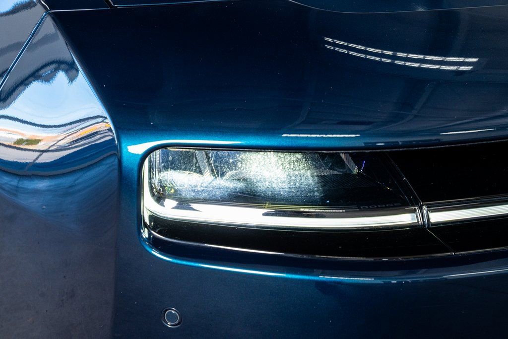 Used 2024 Dodge Charger Daytona R/T w/ Plus Group AWD/4WD image 18