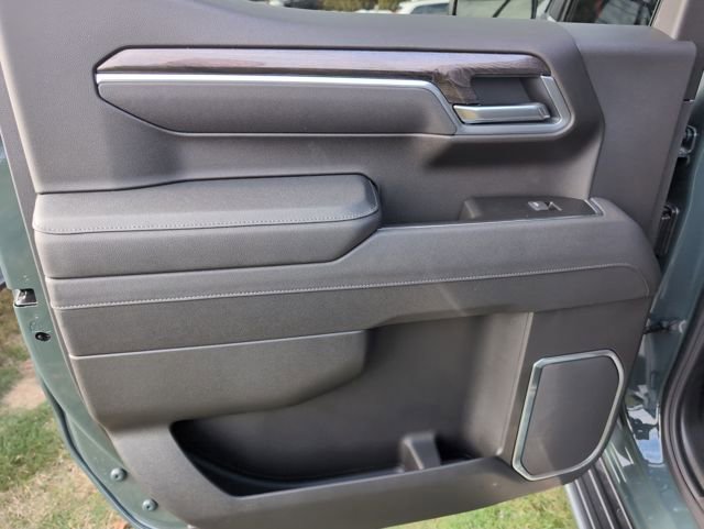 New 2026 Chevrolet Silverado 1500 LTZ w/ LTZ Premium Package image 12