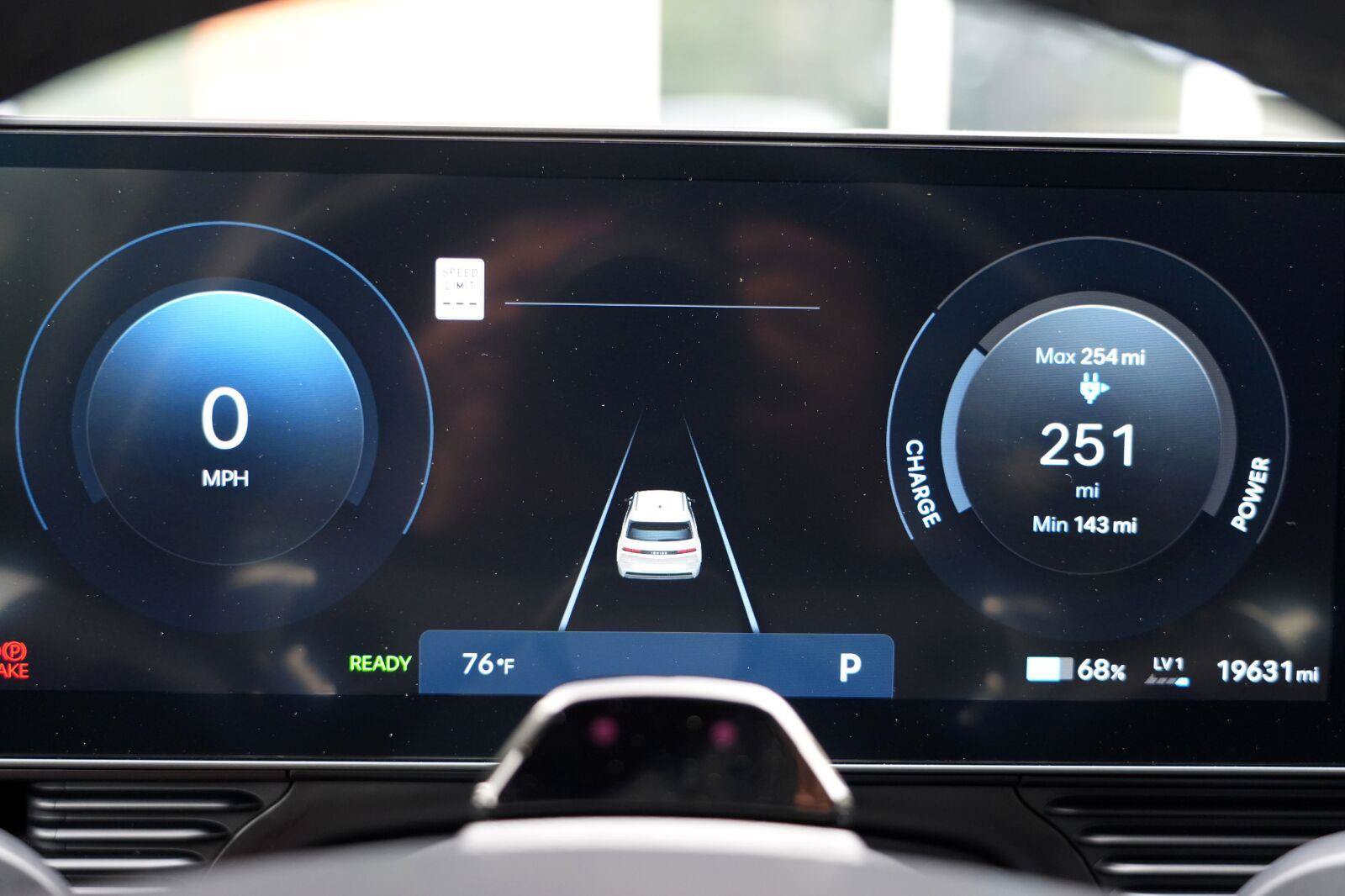 Used 2025 Hyundai Ioniq 5 SEL RWD image 18