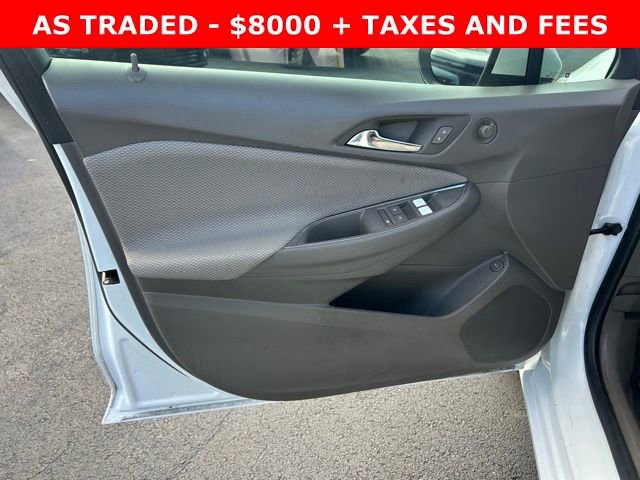 Used 2018 Chevrolet Cruze LS image 12
