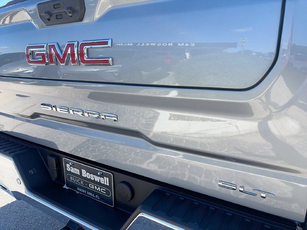 New 2026 GMC Sierra 1500 SLT w/ SLT Premium Package AWD/4WD image 32