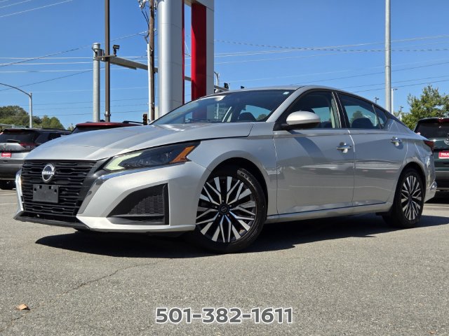 Used 2023 Nissan Altima 2.5 SV FWD image 24