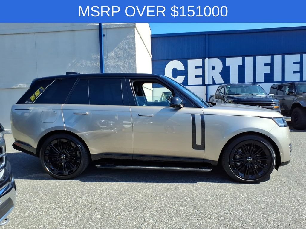 Used 2024 Land Rover Range Rover SE AWD/4WD image 8