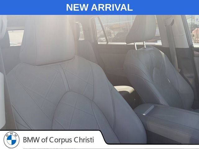 Used 2020 Toyota Highlander Platinum AWD/4WD image 16
