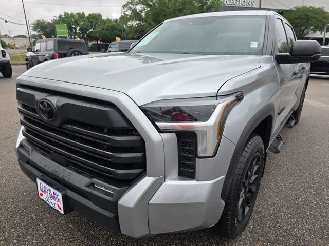 Used 2024 Toyota Tundra SR5 RWD image 4