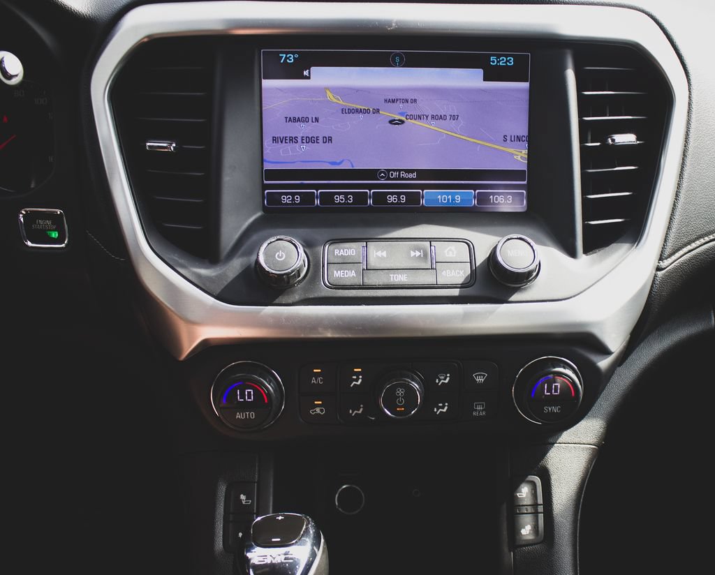 Used 2018 GMC Acadia SLT FWD image 12