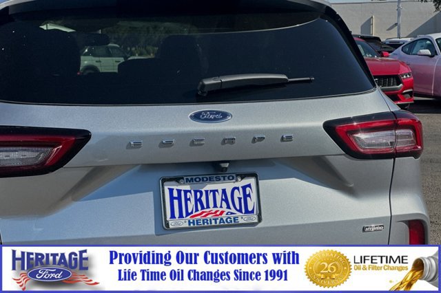 New 2024 Ford Escape SE w/ PHEV Premium Package FWD image 23