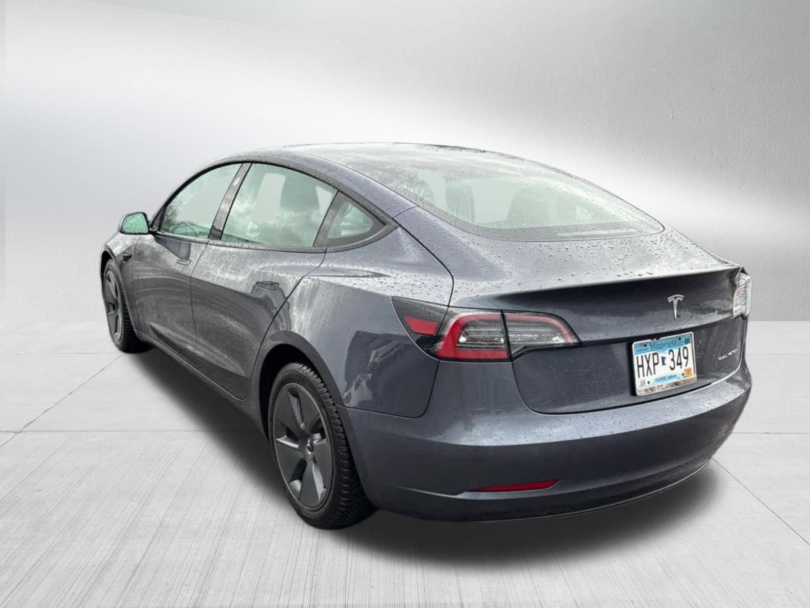 Used 2022 Tesla Model 3 Long Range AWD/4WD image 5