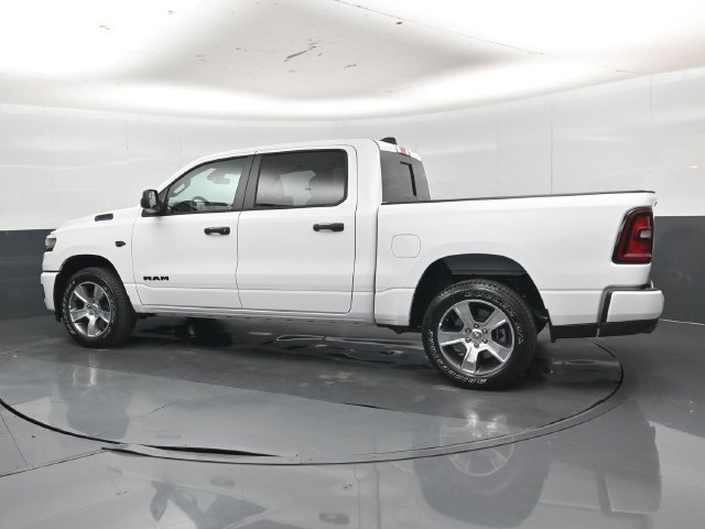 New 2027 RAM 1500 Express RWD image 38