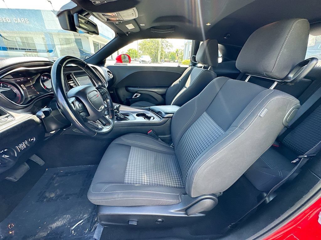 Used 2023 Dodge Challenger SXT RWD image 20