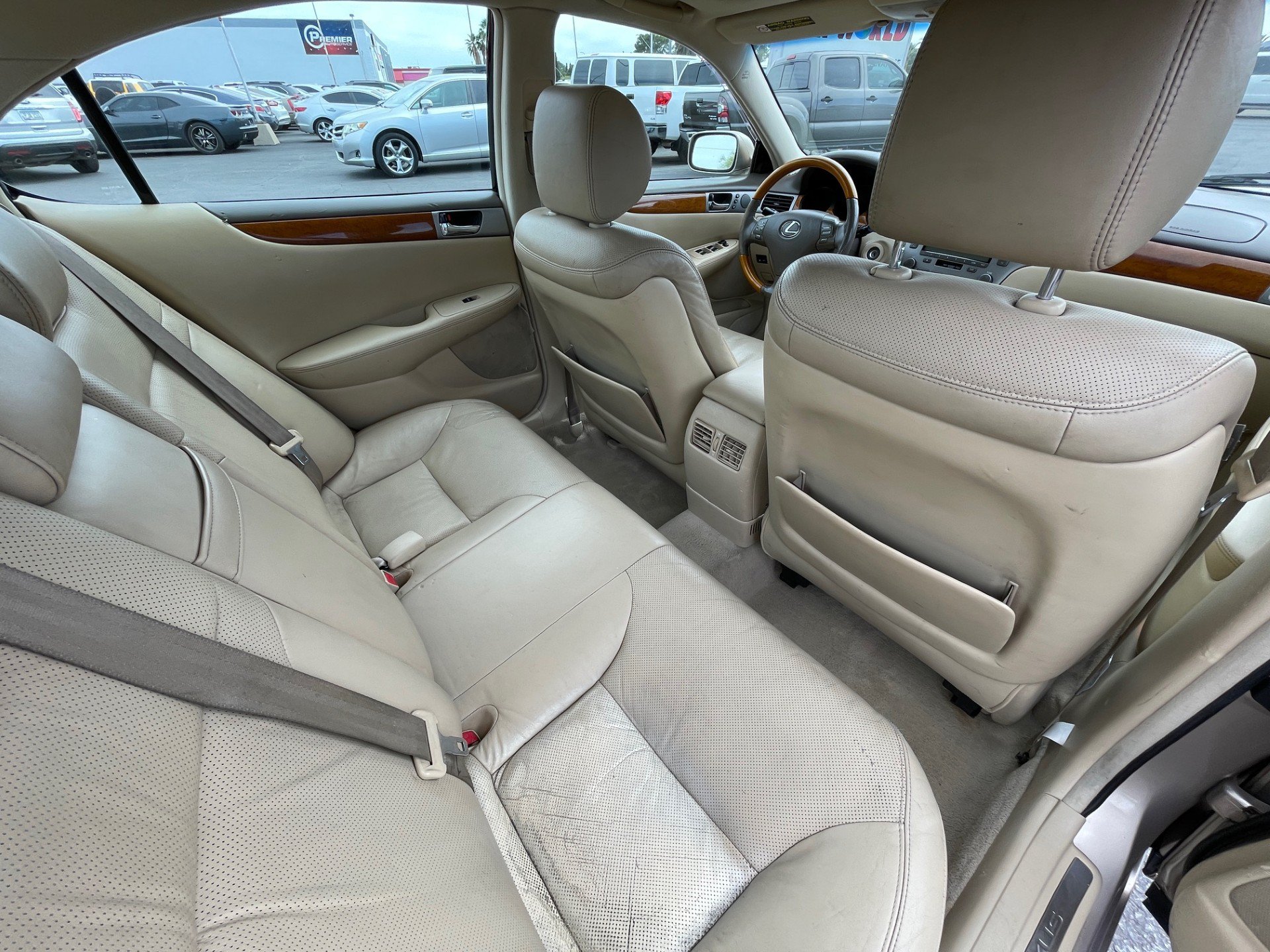 Used 2005 Lexus ES 330 FWD image 22