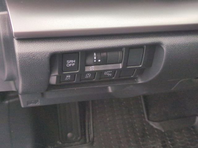 Used 2023 Subaru Crosstrek 2.5i Limited image 16