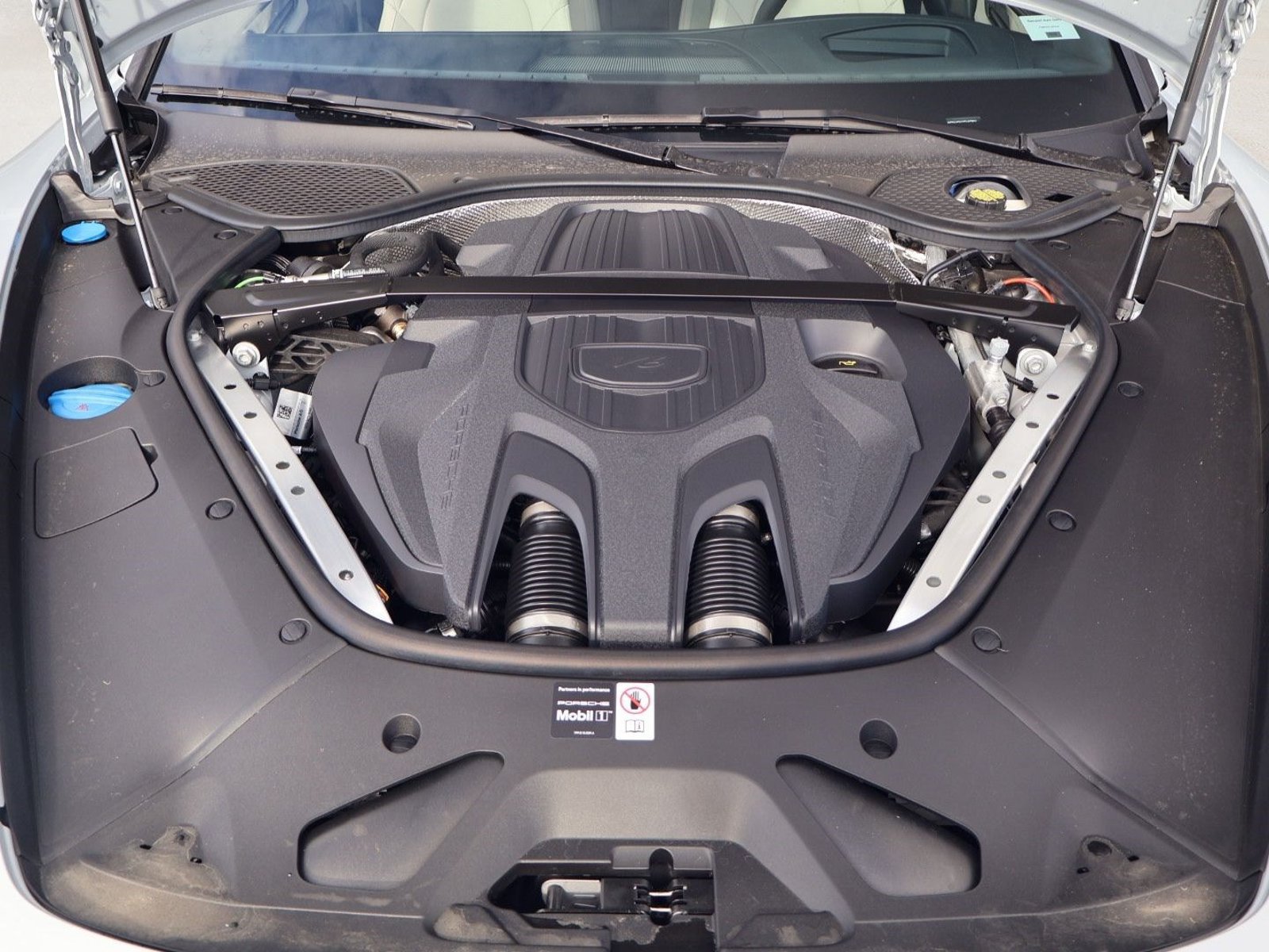 New 2026 Porsche Panamera image 26