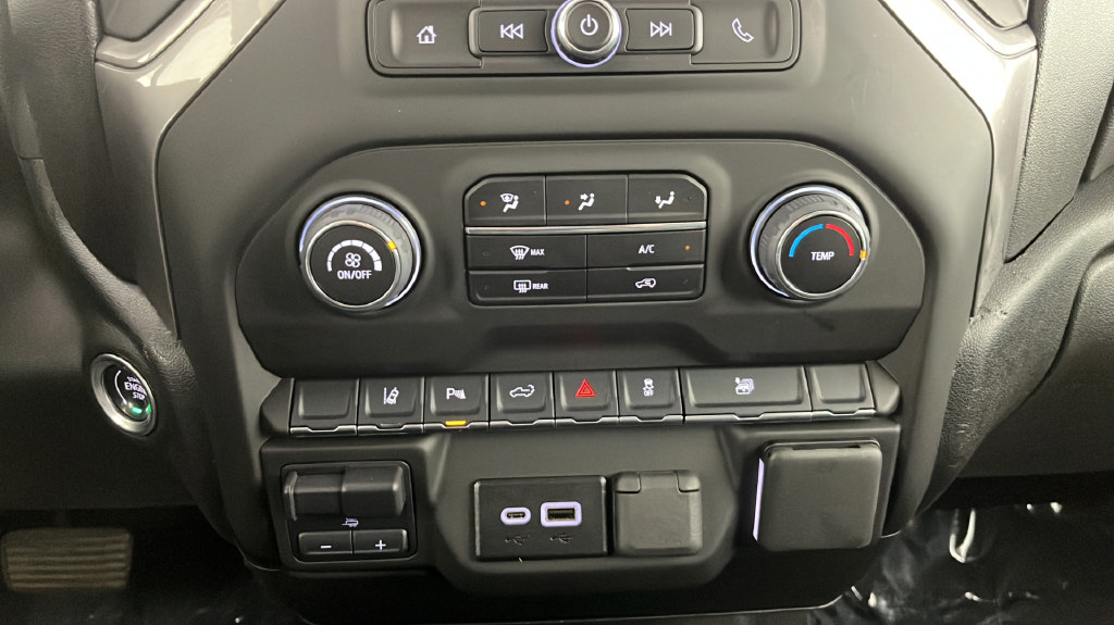 Used 2025 Chevrolet Silverado 2500 Custom w/ Custom Value Package AWD/4WD image 27