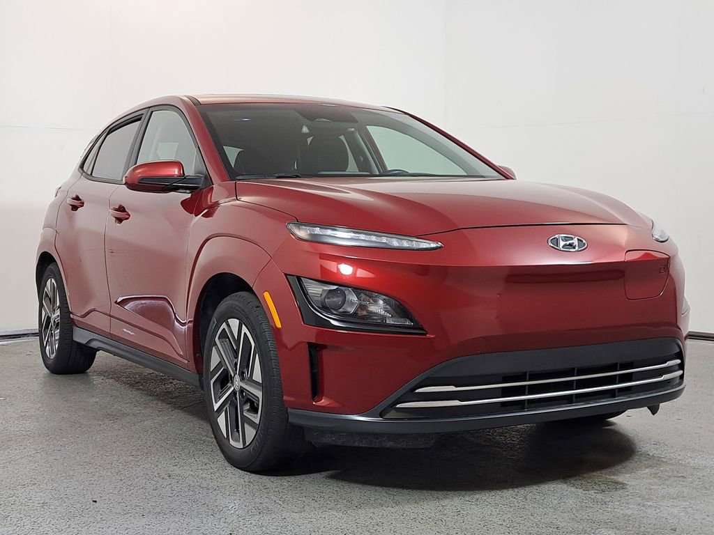 Used 2023 Hyundai Kona SEL image 1