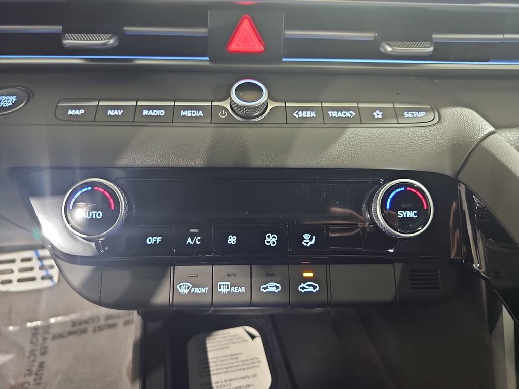 New 2026 Hyundai Elantra Sport image 25