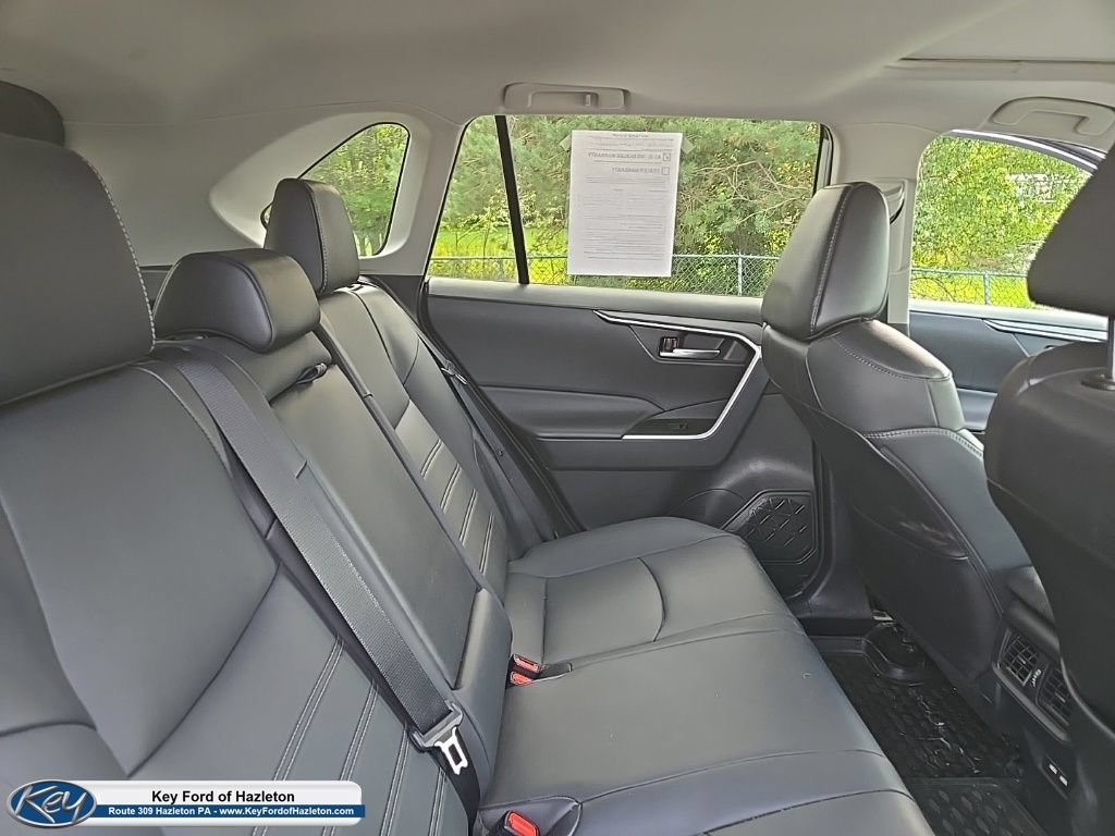 Used 2021 Toyota RAV4 AWD Hybrid image 43