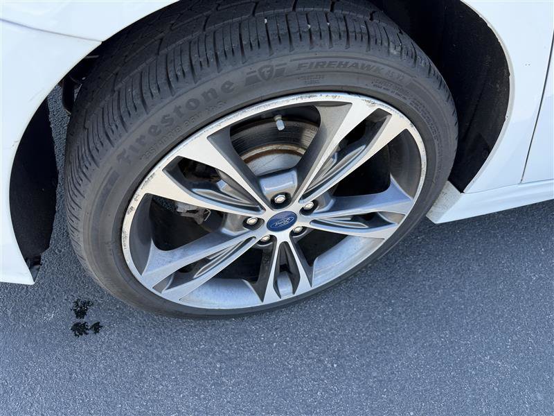 Used 2020 Ford Fusion Titanium AWD/4WD image 15