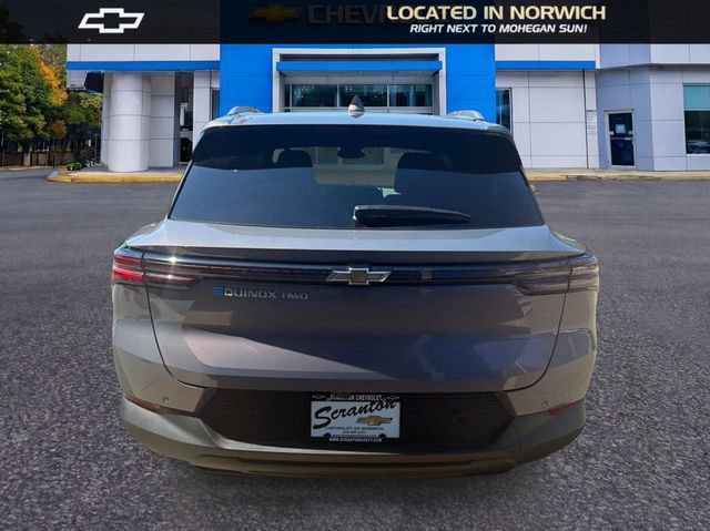 New 2026 Chevrolet Equinox EV LT AWD/4WD image 6