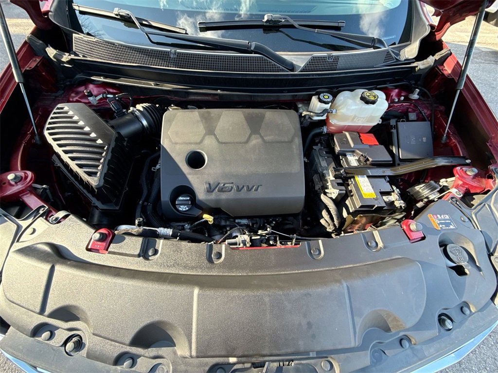 Used 2019 Chevrolet Traverse LT image 17