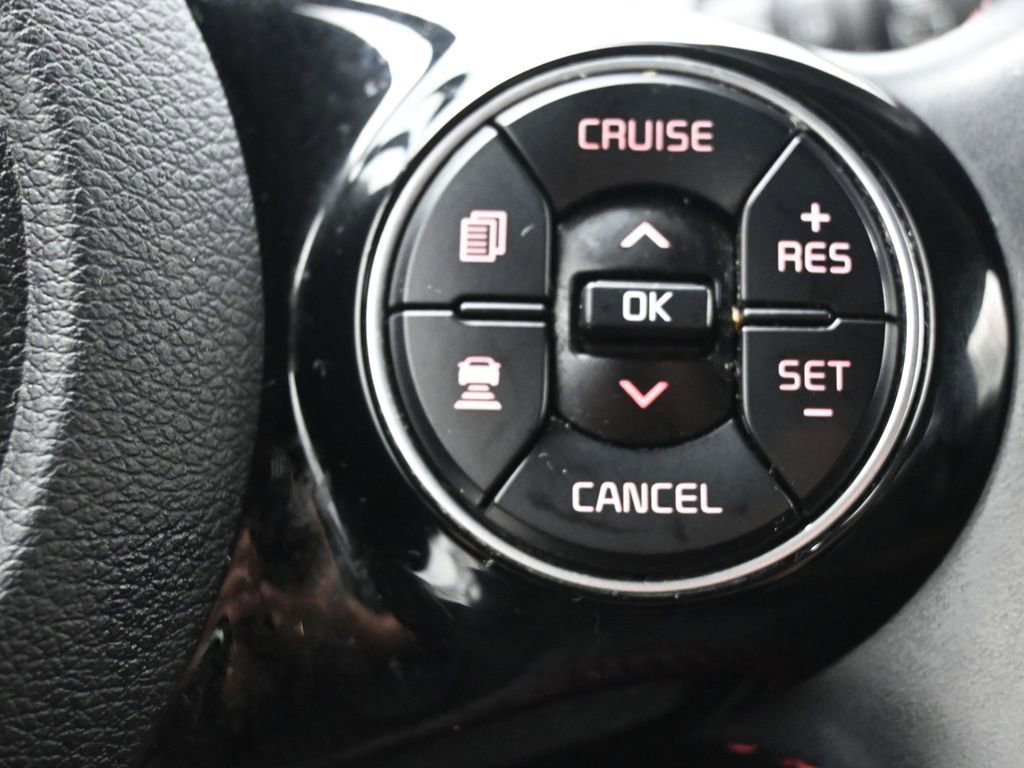 Used 2021 Kia Soul Turbo FWD image 27