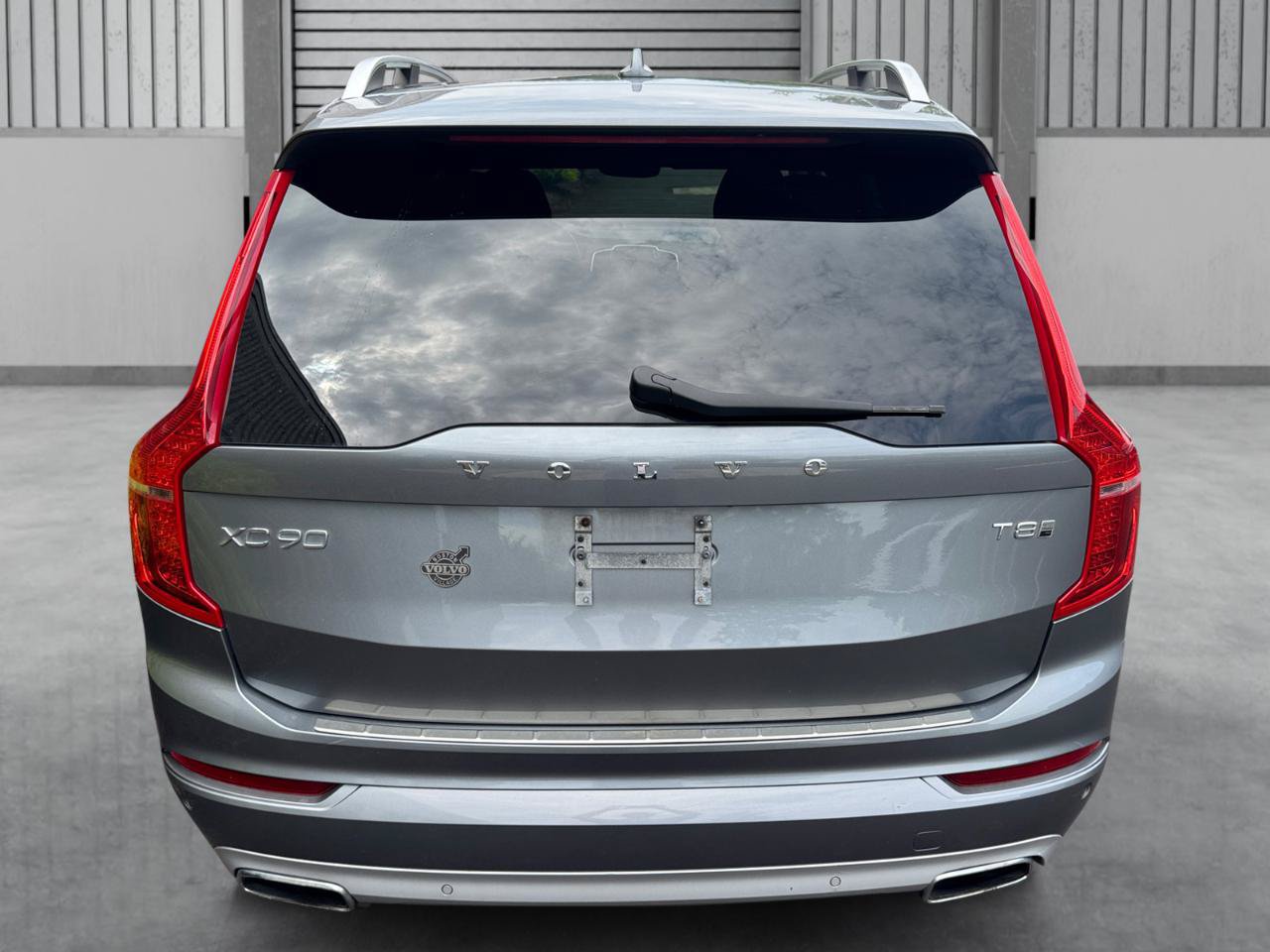 Used 2016 Volvo XC90 T8 Momentum w/ Vision Package AWD/4WD image 37