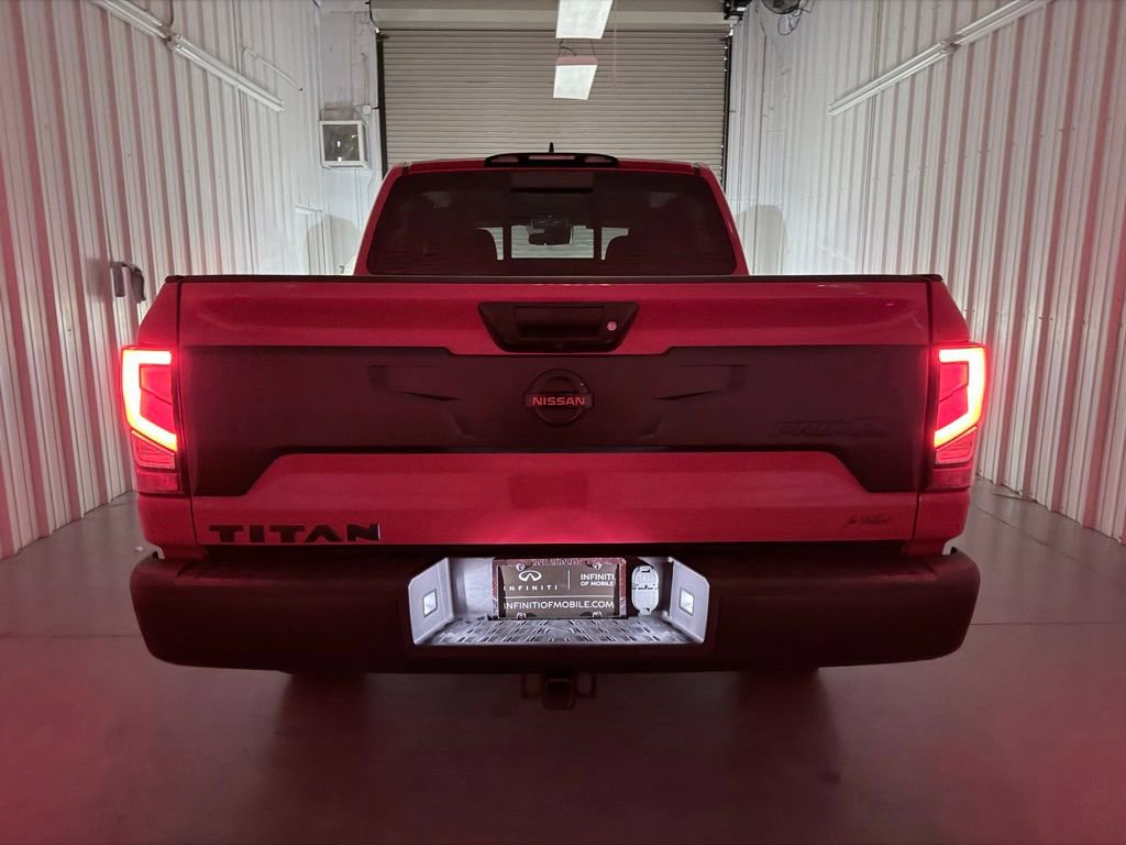 Used 2022 Nissan Titan PRO-4X w/ Off Road Protection Package AWD/4WD image 9