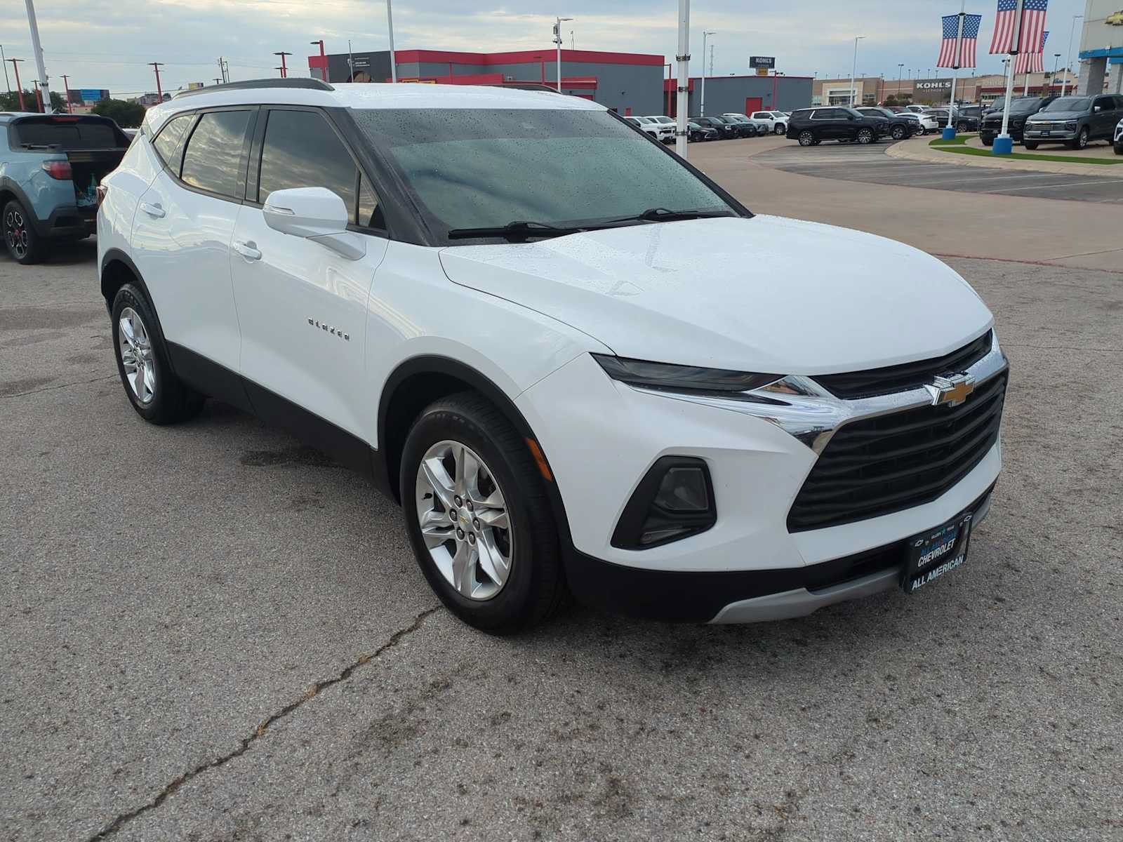 Used 2020 Chevrolet Blazer LT w/ Sound & Technology Package AWD/4WD image 2