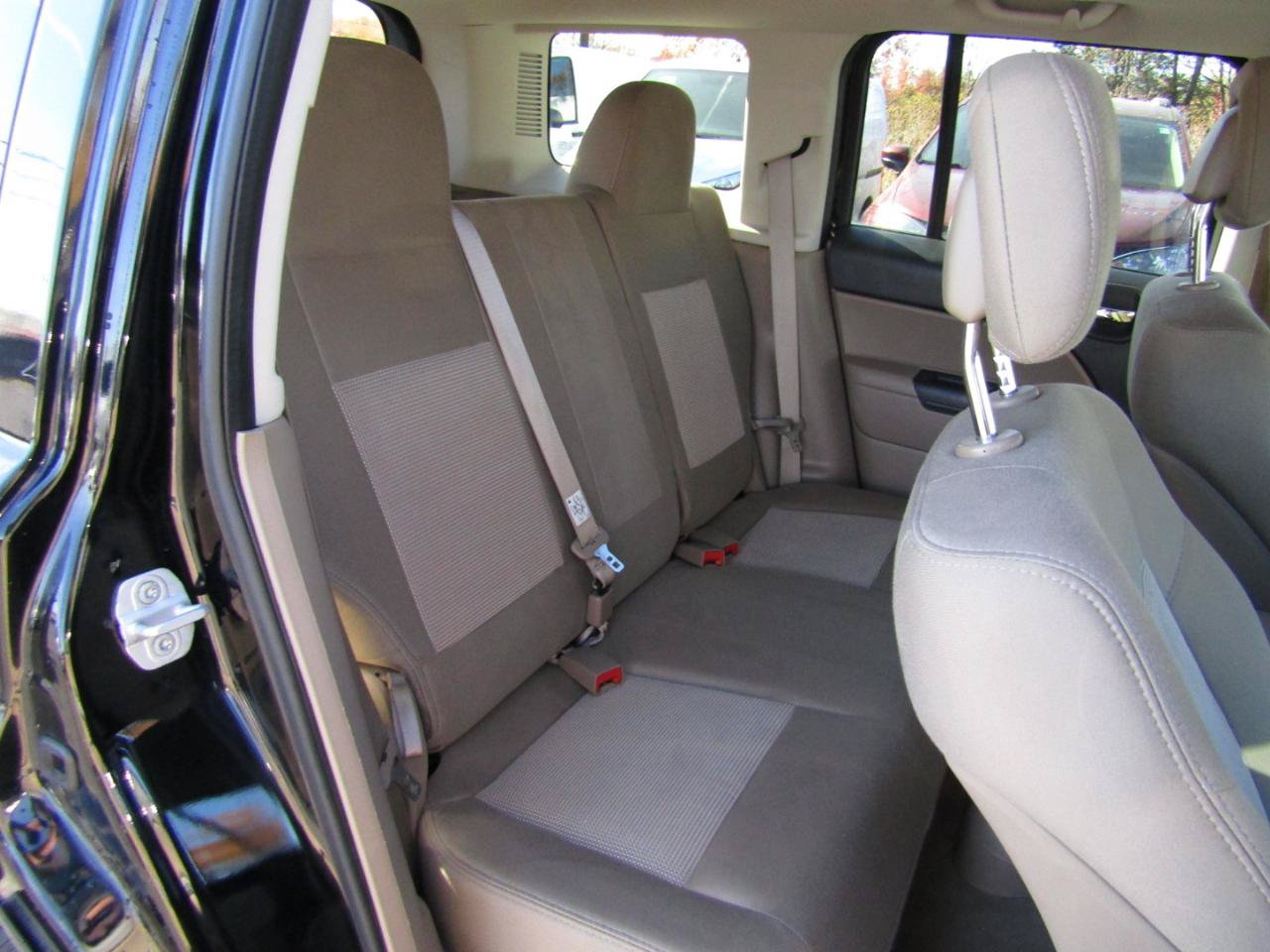 Used 2012 Jeep Patriot Latitude w/ Sun/Sound Group FWD image 24
