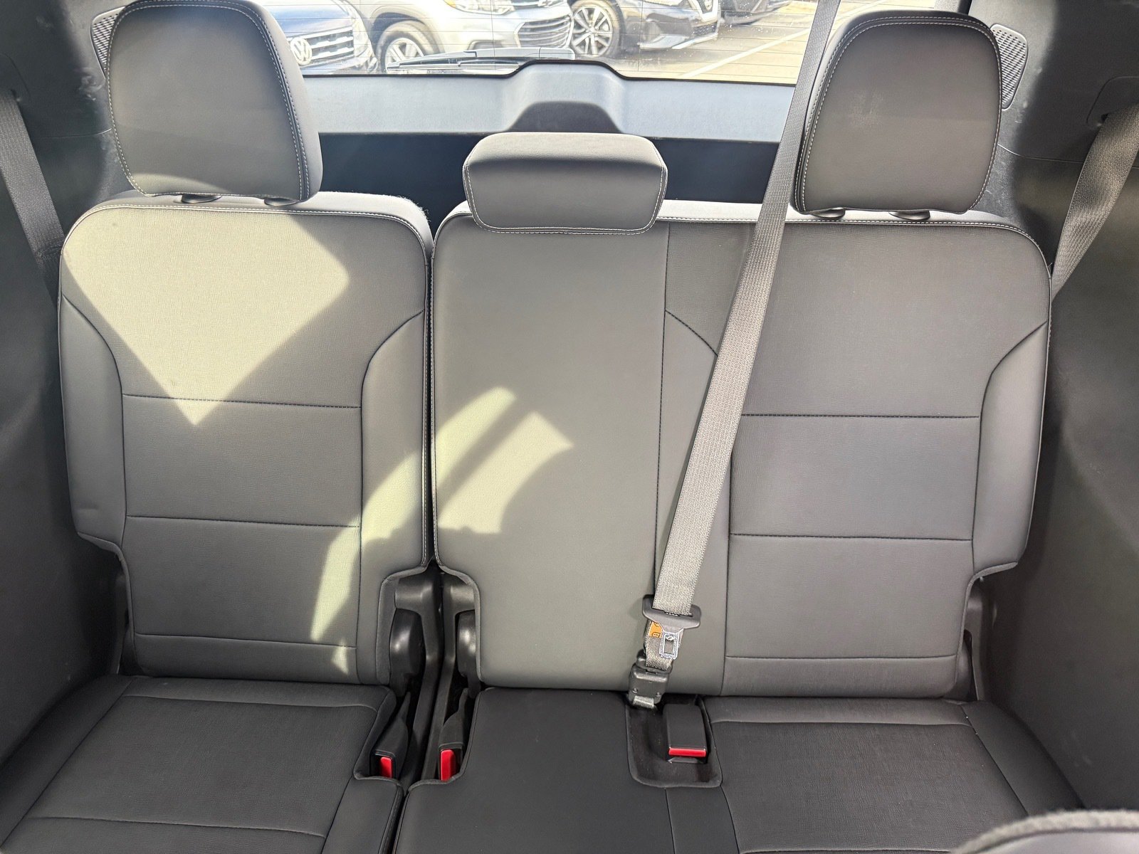 Used 2025 Buick Enclave Preferred FWD image 30