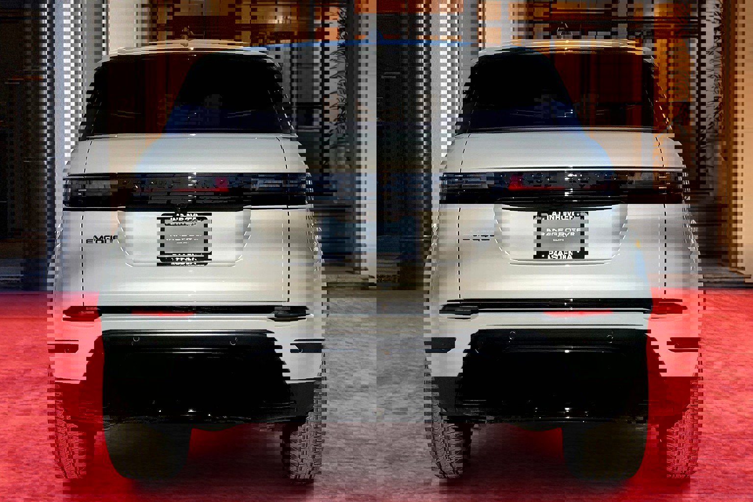 New 2026 Land Rover Range Rover Evoque S image 4