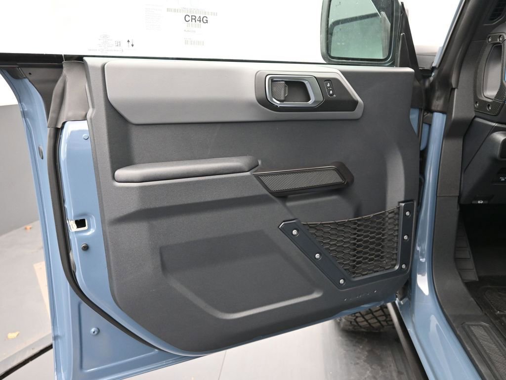 Used 2024 Ford Bronco Black Diamond image 18