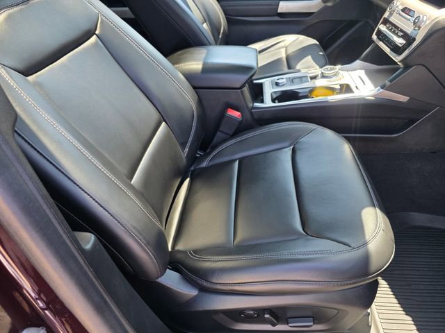 Certified 2023 Ford Explorer XLT w/ Equipment Group 202A image 14